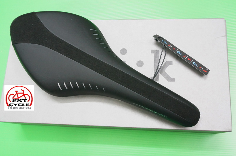Fizik Arione Blk1.jpg