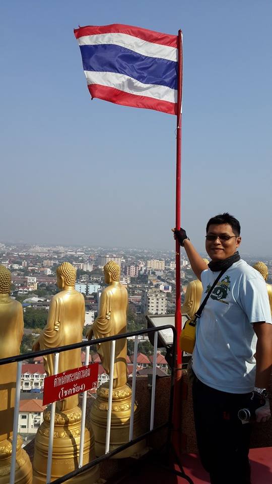 แม๊กซ์ กบฏ.jpg
