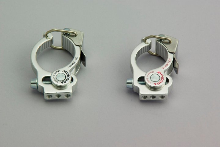 2. ขาจับกระติก Minoura BH-100  สามารถหมุนได้  Size  22-29 MM  ราคา : 450 บาท <br />New Space Mount clamping mechanism developed by Minoura to securely hold a variety of our accessories without damaging your bars.