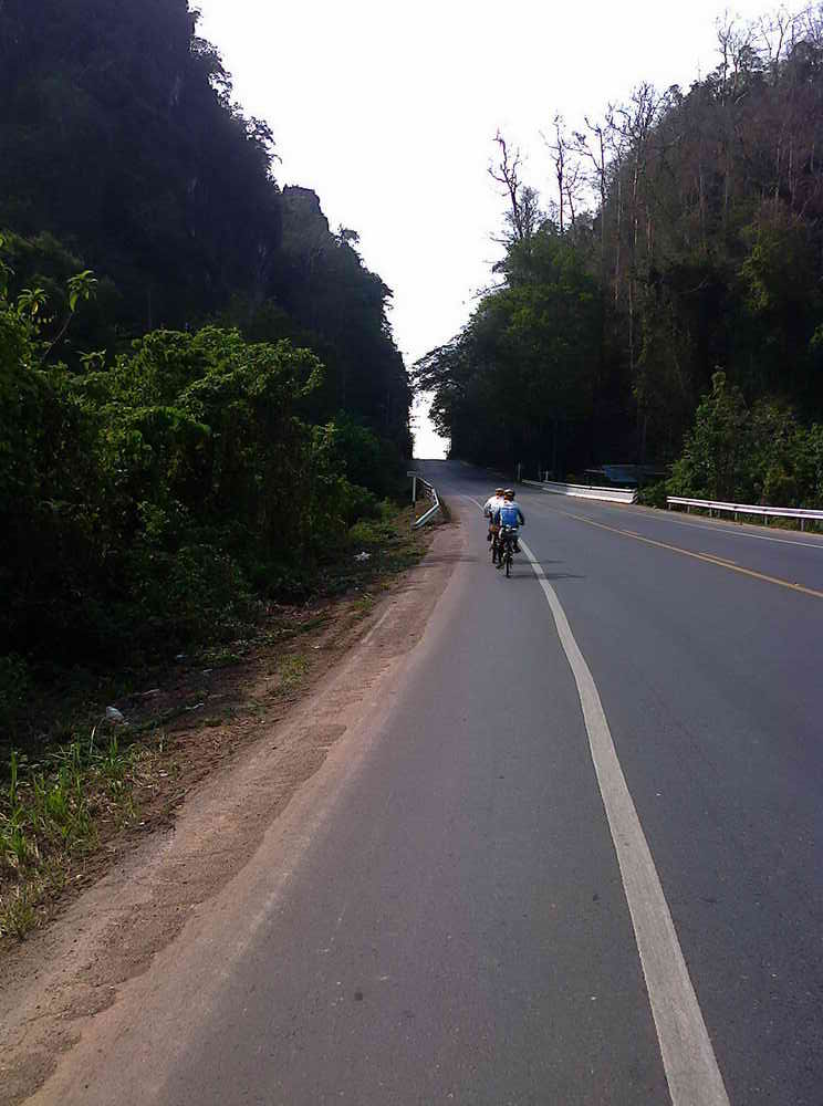 ภาพถ่าย1008_resize.jpg
