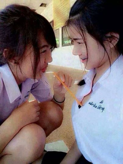 ดูดนม.jpg