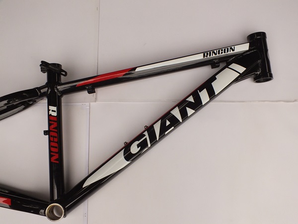 เฟรมMTB Giant sizeXS ดำแดง007.JPG
