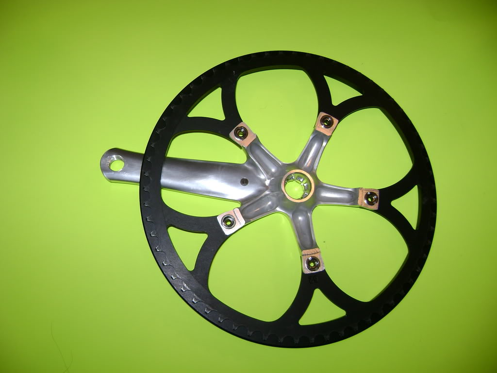 CranksetOptima62toothchainringwithg.jpg