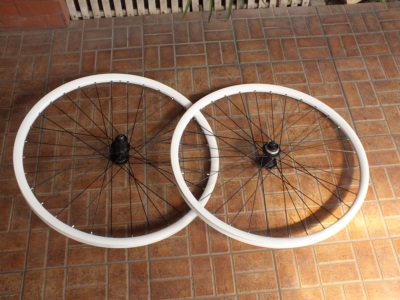 wheel mtb26001.JPG