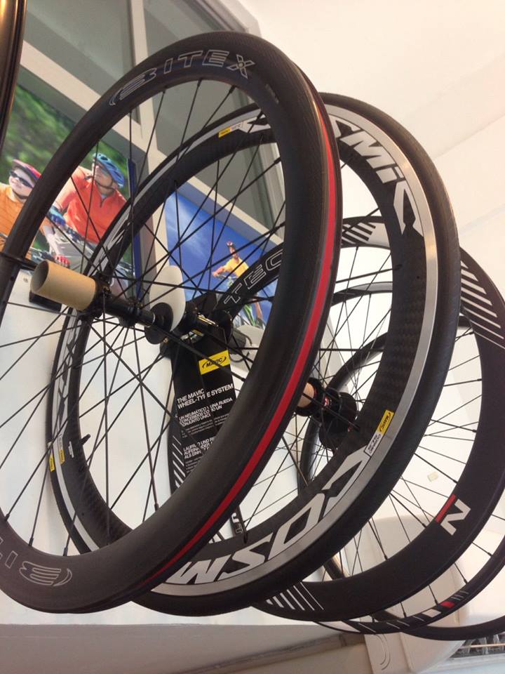 ล้อเสือหมอบ Bitex2015  Carbon 50 / 50 mm ไบเทค 20 /24 ดุมดำ ซี่ลวดดำ