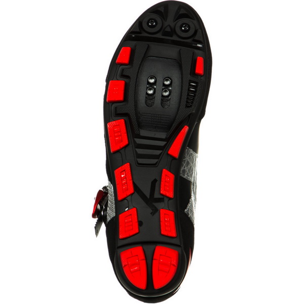 fizik_m5_uomo_2.jpg
