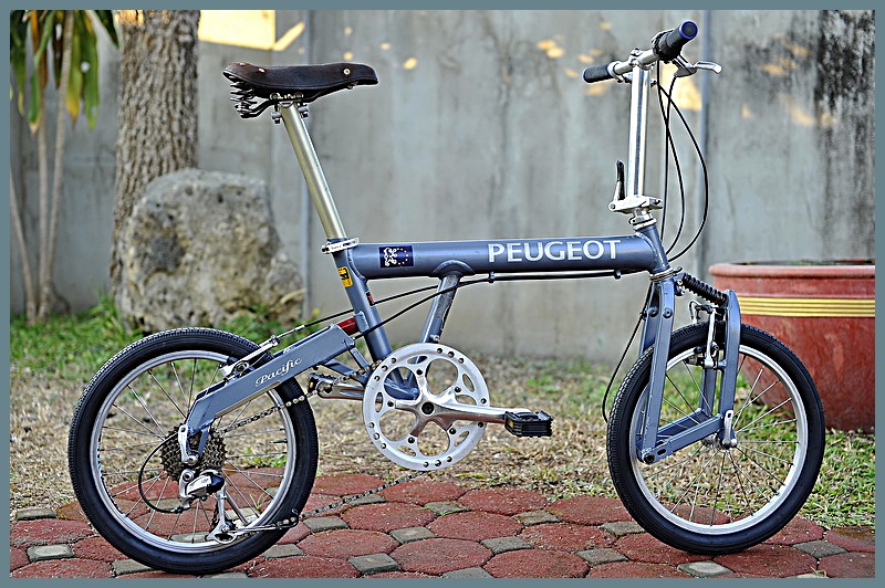PEUGEOT_02.JPG