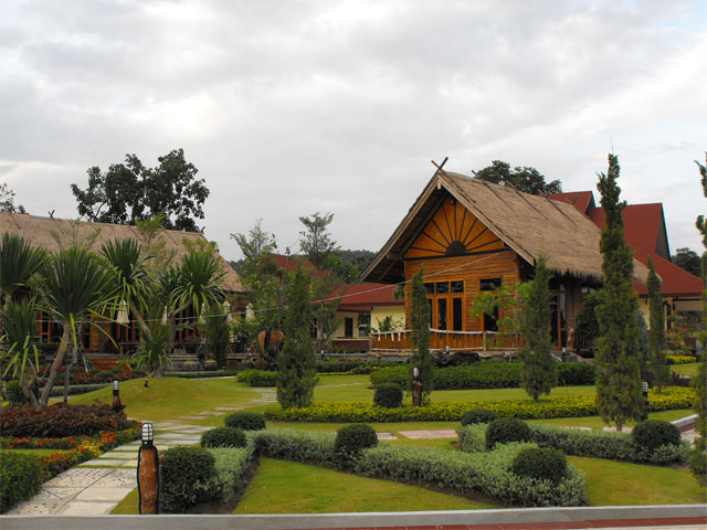 บ้านพักในรีสอร์ทสนามแข่งขัน