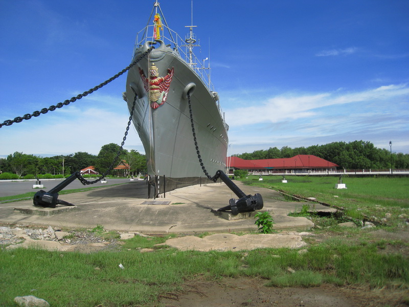 พิพิทภัณท์เรือรบหลวงแม่กลองที่ป้อมพระจุล สมุทรปราการ