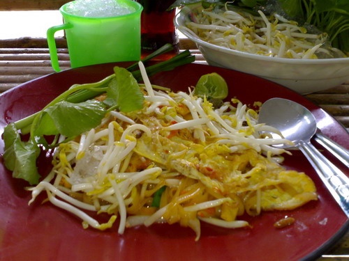 ผัดไทยอร่อยดี