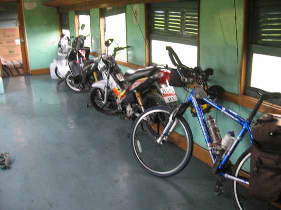.ภายในโบกี้รถไฟบรรทุกสัมภาระ