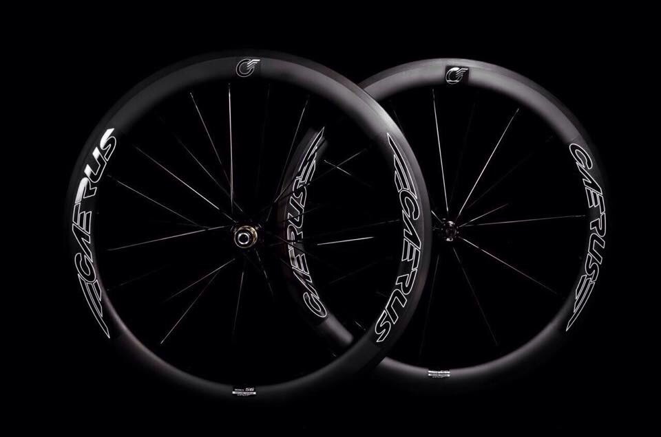 ล้อ Caerus Series 56 ขอบสูง56 mm. กว้าง 27 มิล ดุม bitexซี่ลวดแบน CN spoke นน. 1680 กรัม ราคา 21900 บาท โปรโมชั่น ราคา 20900 บาท ขอบงัด