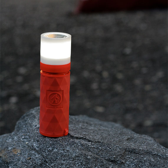 buckshot-pro-portable-speaker-torchlight-570x570.jpg
