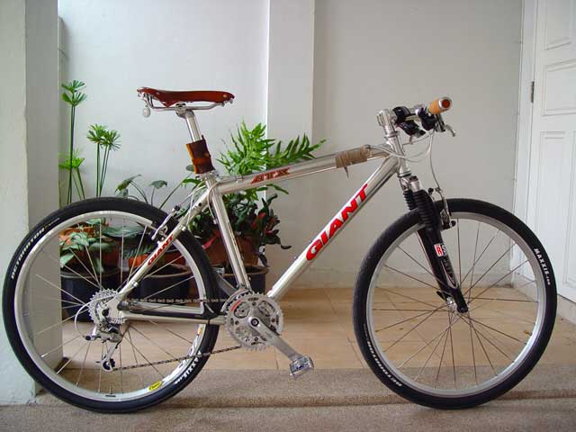 Giant ATX 840
