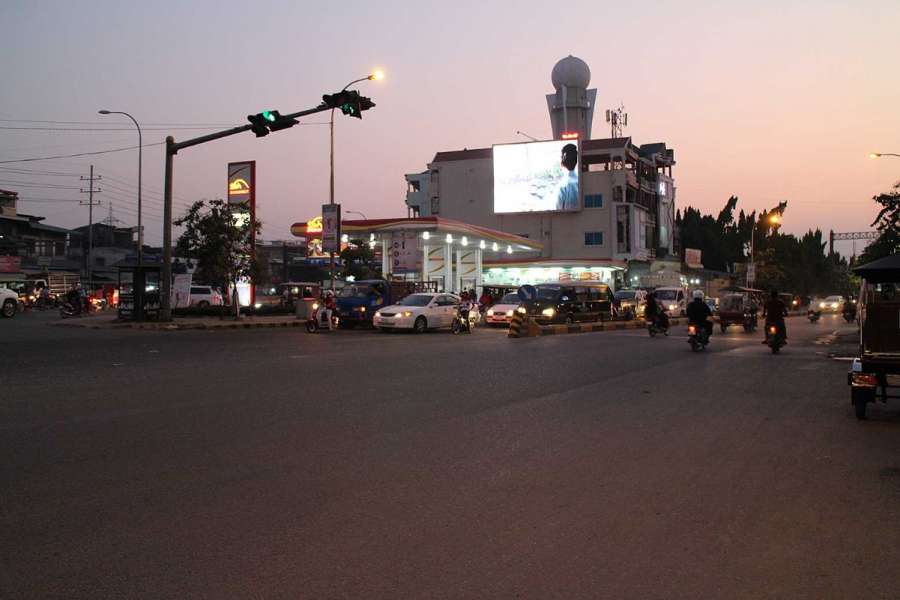 160424Cambodia071r.jpg