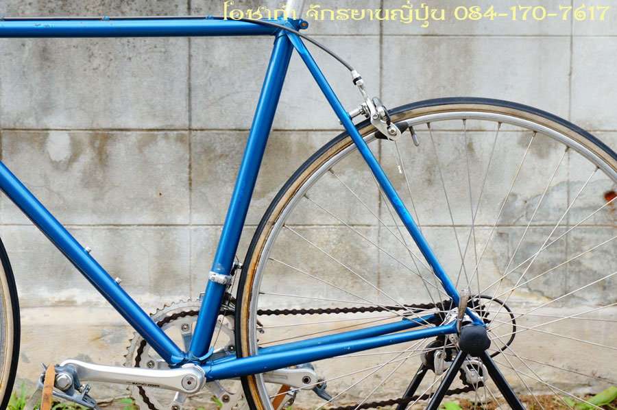 road-bike-with-suntour-cyclone-7000-group-set-09.jpg