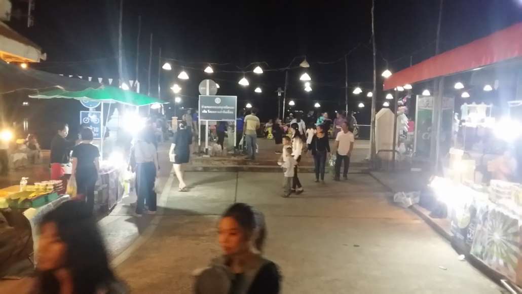 ถนนคนเดิน 10.jpg