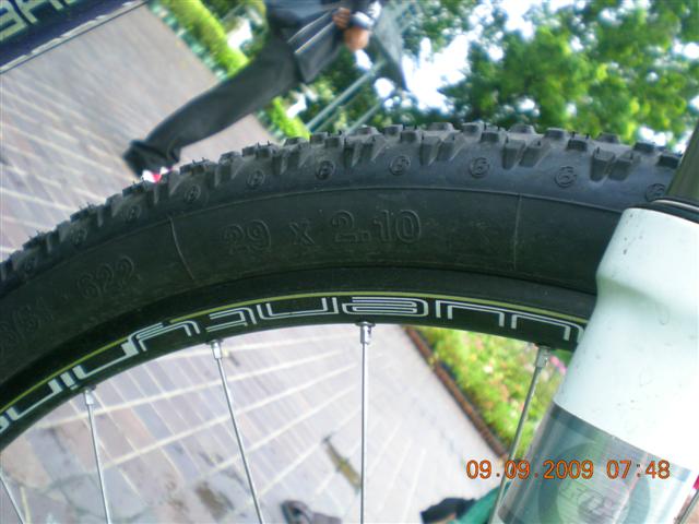 ...ดูขนาดยางซะก่อน...