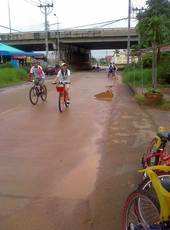 moto_0163_resize.jpg