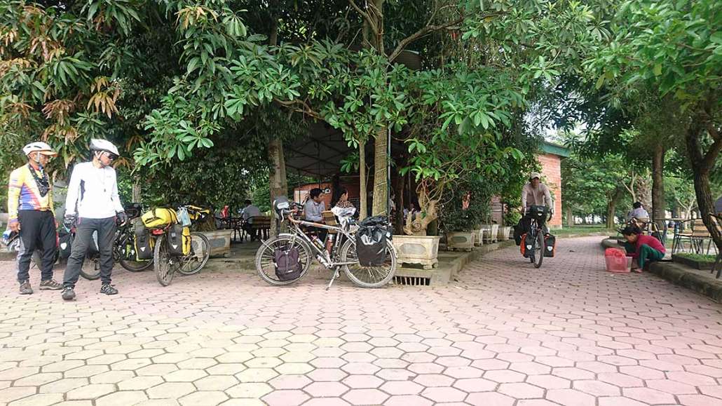 170425084417QuỳnhNghĩa-Z5-039r.jpg