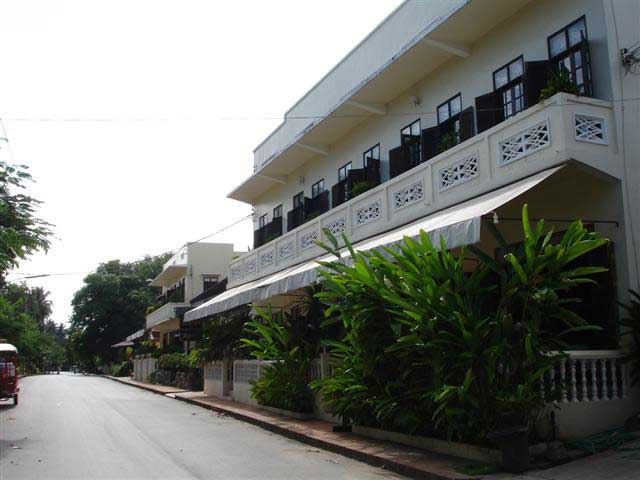 DSC05446-(Small).jpg