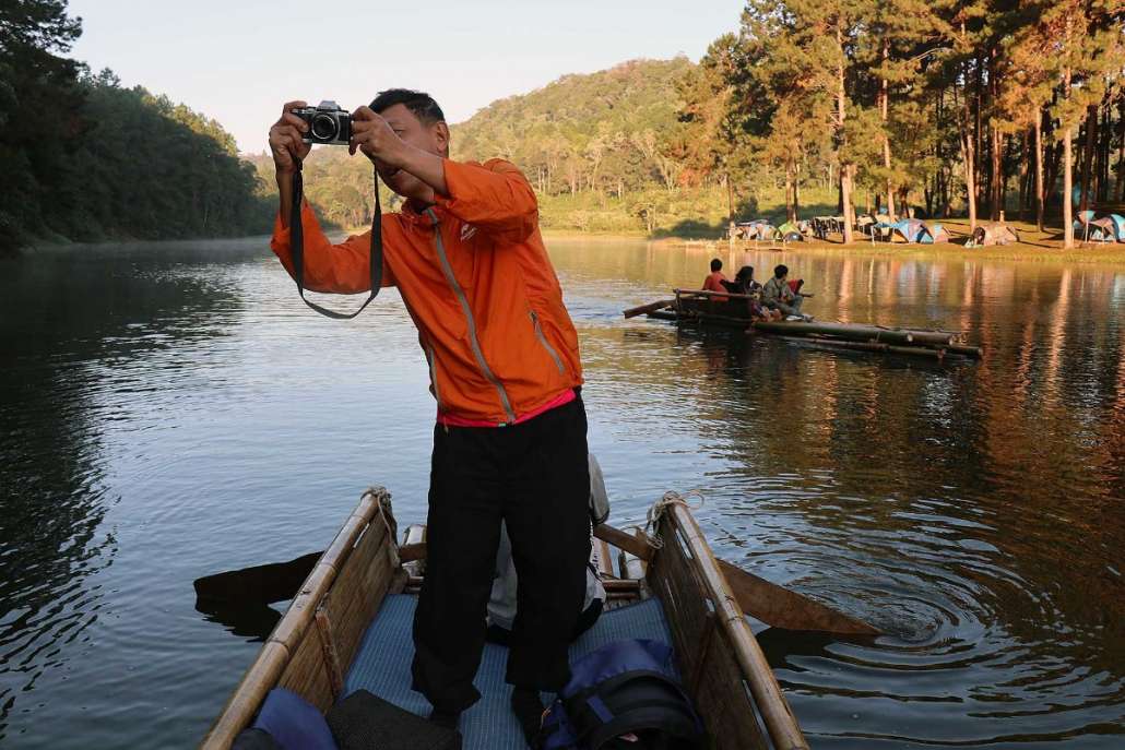 181105072108RakThai101r.jpg