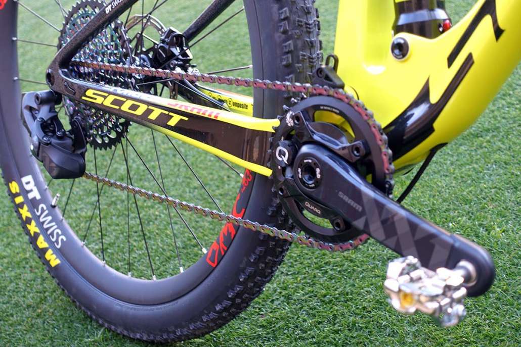 pro-bike-check-nino-schurter-2019-scott-spark-sram-racing-09.jpg