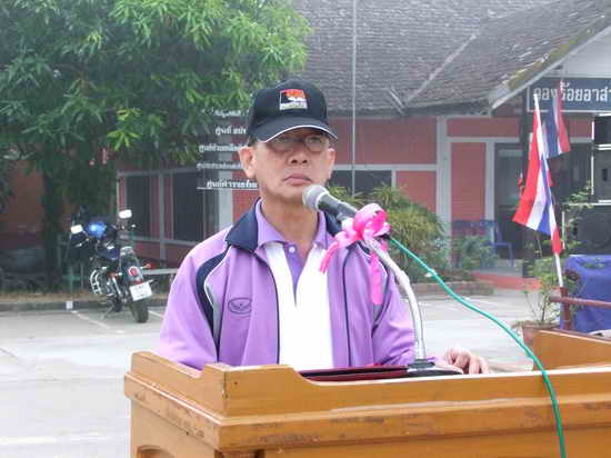 ท่านนายอำเภอประพันธ์ ภู่งาม ที่เชิญชวนเสือจากพิษณุโลกไปเที่ยว