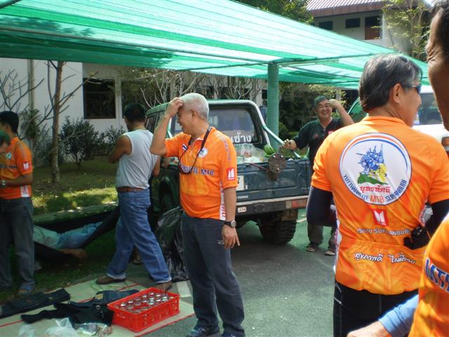 ยุทธหัตถีตลุยพุเตย 1มค53 018 (Small).jpg