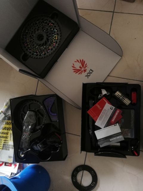 Shopee_2e23b03276115a676b4409b6e3a4c5e7.jpg
