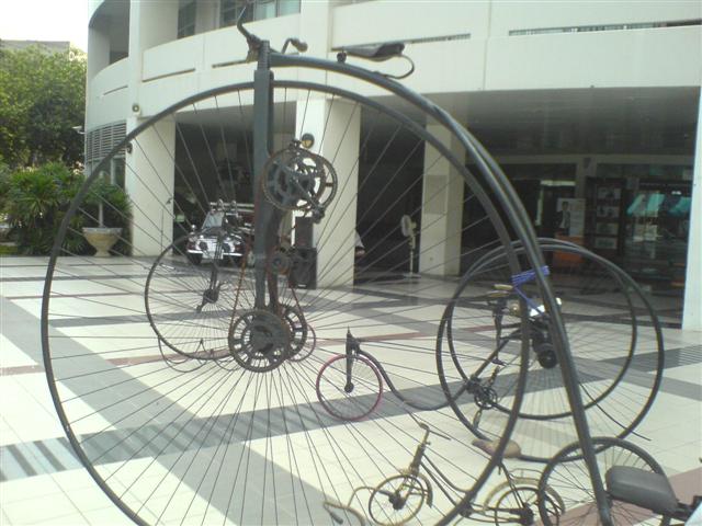 หลายจาน