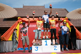เสือโต้ที่ 2 และ เสือกบที่ 3 ครับ