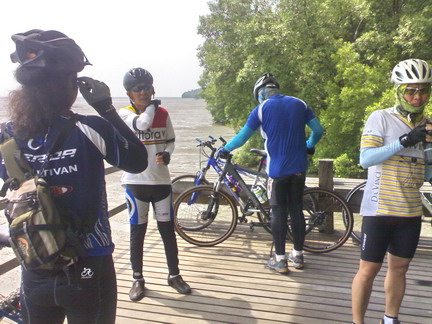 111020081040a.jpg