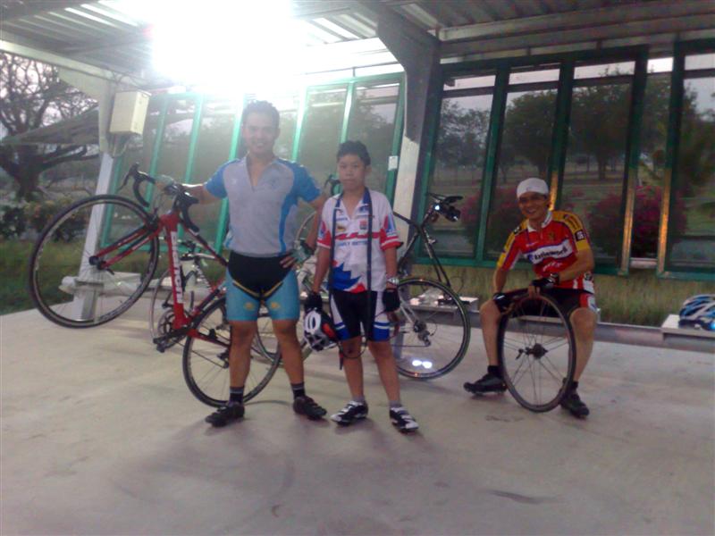 13032010797 (Custom).jpg